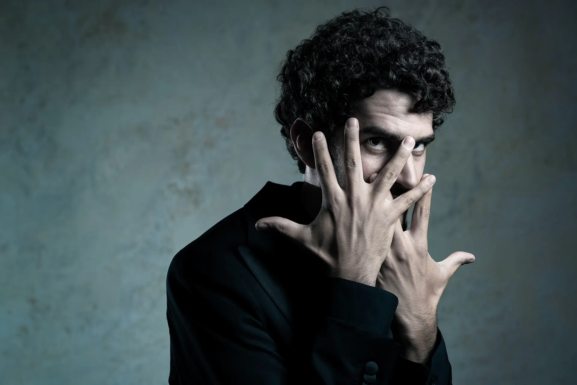 Federico Ercoli showing his pianist's hands.